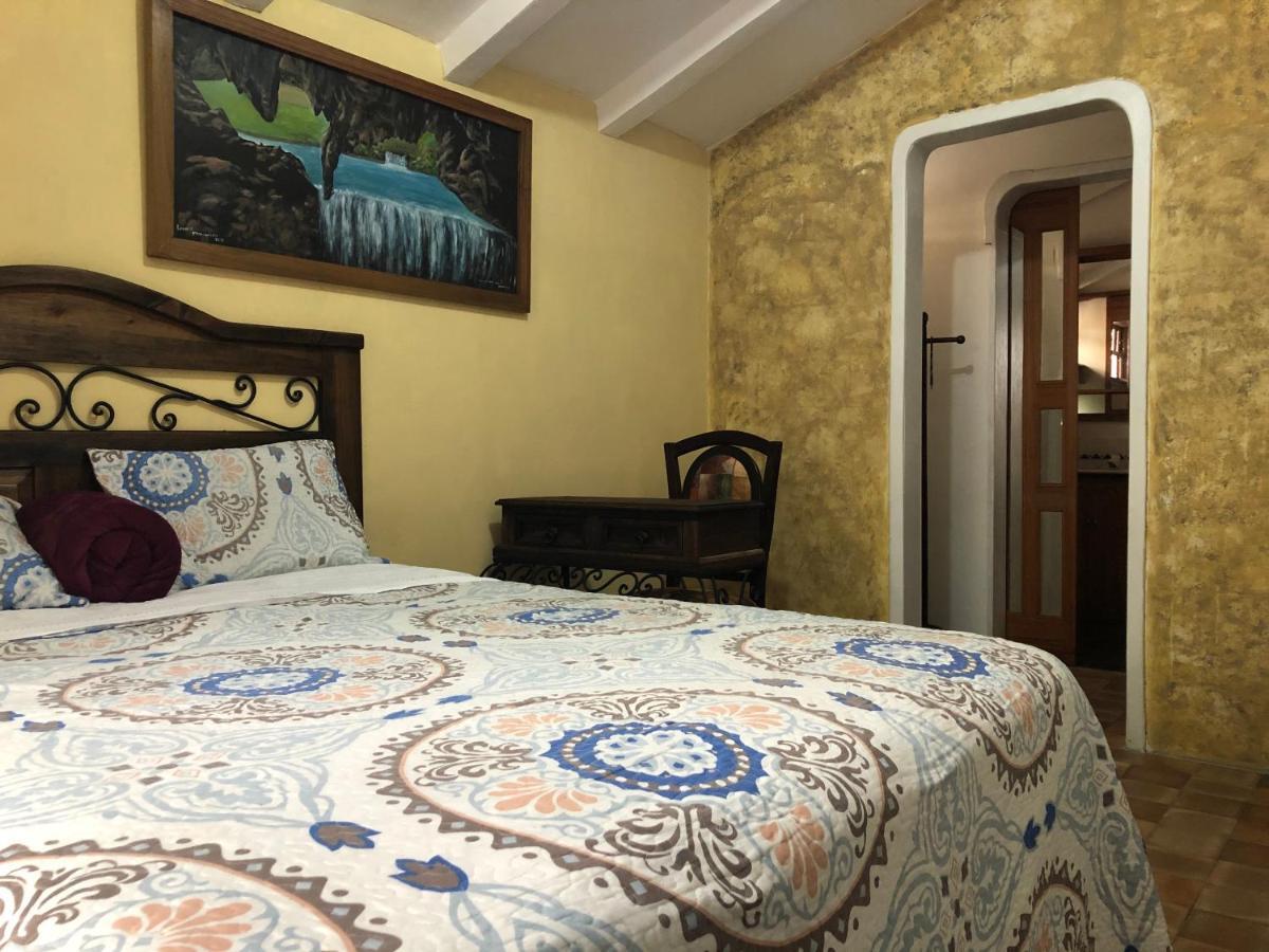 Hotel Boutique Casa Jose โคบาน ภายนอก รูปภาพ
